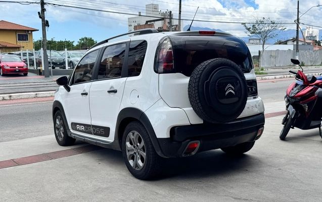 imagem-https://www.socarrao.com.br/sc-vehicle-images-prod/4470194/1793204190323-42961c858e904876bb4c3129dd1e7f89_1792414556802.jpg