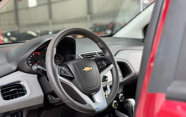 imagem-https://www.socarrao.com.br/sc-vehicle-images-prod/4470207/1793204269994-cd7842b6c23a48b7a6393ea96979b335_1792437864256.jpg
