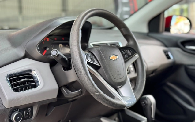 imagem-https://www.socarrao.com.br/sc-vehicle-images-prod/4470207/1793204269996-4e737ea8dcd14d5f9a35260680d0f1fa_1792437864265.jpg