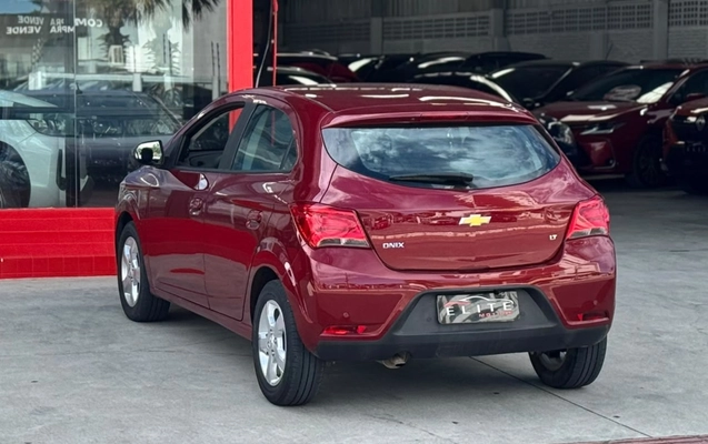 imagem-https://www.socarrao.com.br/sc-vehicle-images-prod/4470207/1793204270002-71873aade4af4ef196261f758c3aefff_1792437864290.jpg
