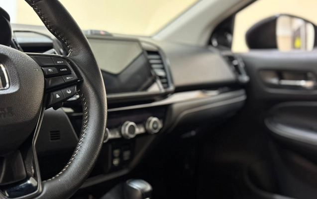 imagem-https://www.socarrao.com.br/sc-vehicle-images-prod/4470214/1793204287736-0bdf716dc38c4b7f9cdbf758e9690cd5_1790429330642.jpg