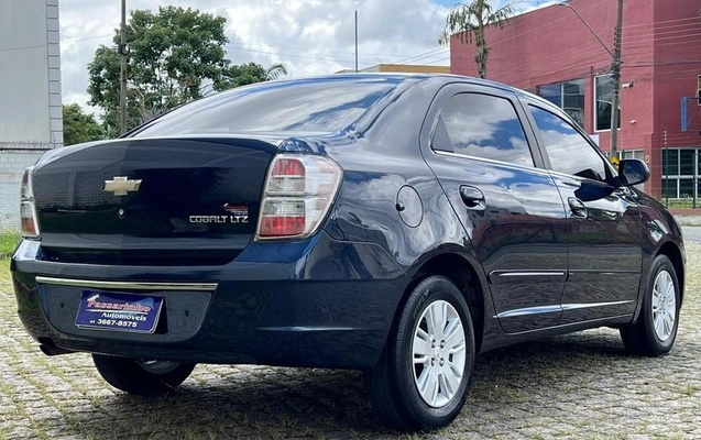 imagem-https://www.socarrao.com.br/sc-vehicle-images-prod/4470231/1793204348025-8313381_12_B_00a70e32b2.jpeg