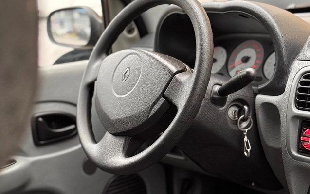 imagem-https://www.socarrao.com.br/sc-vehicle-images-prod/4470272/1793204555753-949563f49e234c9386883d1621024d20_1793204395910.jpg