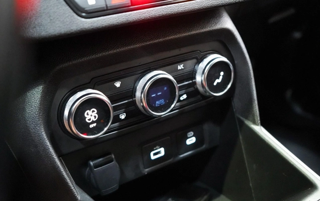 imagem-https://www.socarrao.com.br/sc-vehicle-images-prod/4470310/1793204817140-ba0ad7c9c4e84dbf9ac6e3e6771e6080_1768331644552.jpeg