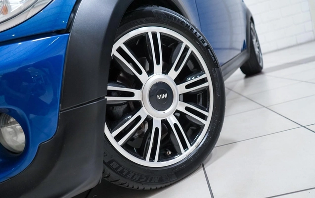 imagem-https://www.socarrao.com.br/sc-vehicle-images-prod/4470318/1793204923337-91316de28ec54ad89706cbe21d78f079_1767816623576.jpeg