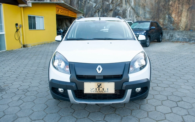 imagem-https://www.socarrao.com.br/sc-vehicle-images-prod/4470423/1793205831664-688acb3d2f8e4b58a91e8473548c5fd8_1793205690891.jpg