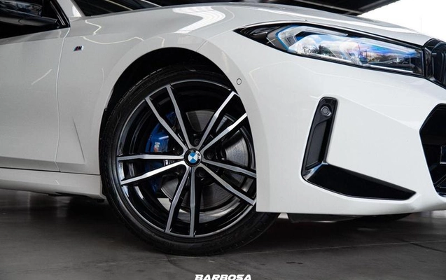imagem-https://www.socarrao.com.br/sc-vehicle-images-prod/4470594/1793207137665-8607911_14_B_78f0a25ac7.jpeg