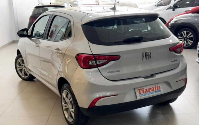 imagem-https://www.socarrao.com.br/sc-vehicle-images-prod/4470609/1793207266647-8610954_1_B_f953790a80.jpeg