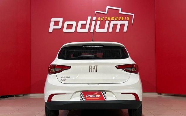imagem-https://www.socarrao.com.br/sc-vehicle-images-prod/4470728/1793208219944-57cb86b1-9057-4b2d-b908-53f9db53abc5.jpg