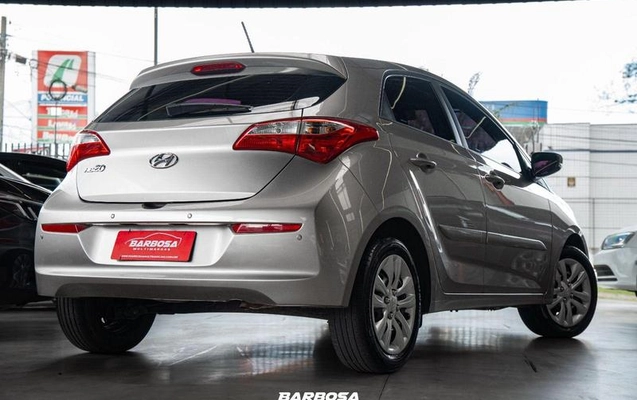imagem-https://www.socarrao.com.br/sc-vehicle-images-prod/4470746/1793208336735-8599725_2_B_040dc652bb.jpeg