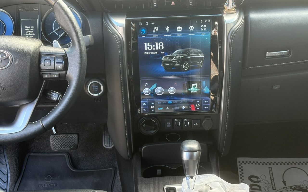imagem-https://www.socarrao.com.br/sc-vehicle-images-prod/4470756/1793208372743-ZTlhNGI4MWItNDZiOS00MTM0LWExNDctYjJkZDQ0MWFlYjM5LmpwZWc.jpeg