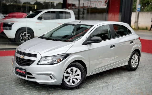 imagem-https://www.socarrao.com.br/sc-vehicle-images-prod/4470975/1793209660185-5_024729.jpg