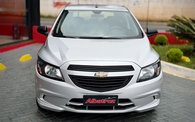 imagem-https://www.socarrao.com.br/sc-vehicle-images-prod/4470975/1793209660187-4_024729.jpg