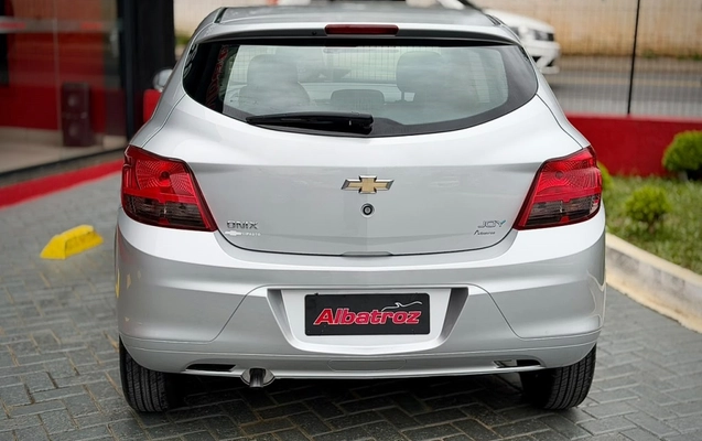 imagem-https://www.socarrao.com.br/sc-vehicle-images-prod/4470975/1793209660192-1_024729.jpg