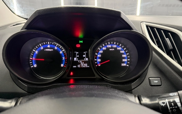 imagem-https://www.socarrao.com.br/sc-vehicle-images-prod/4471054/1793209938229-8c46b0dd7e58bda3711db92502beddc3_big.jpeg