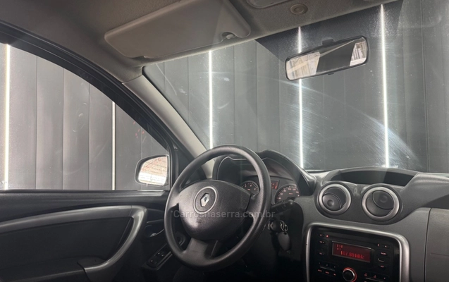 imagem-https://www.socarrao.com.br/sc-vehicle-images-prod/4471070/1793209965259-5deed9ba854c6bfa4a86d3dc9f30a51f_big.jpeg