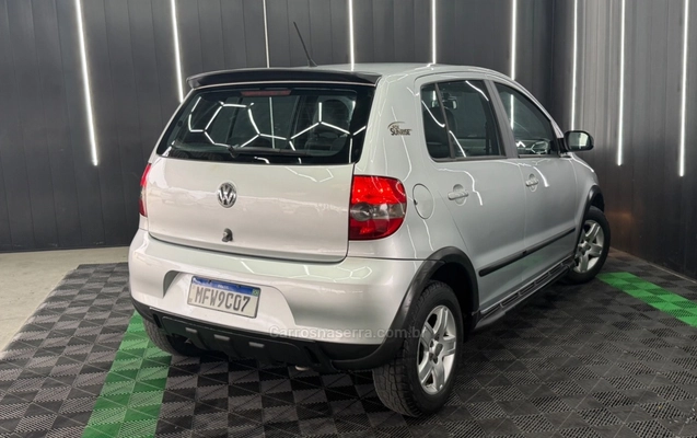 imagem-https://www.socarrao.com.br/sc-vehicle-images-prod/4471075/1793209973611-1eeb459584c535af199fd683383df0a9_big.jpeg