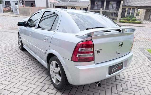 imagem-https://www.socarrao.com.br/sc-vehicle-images-prod/4471248/1793211244325-8607064_0_B_aadeaf3c94.jpeg