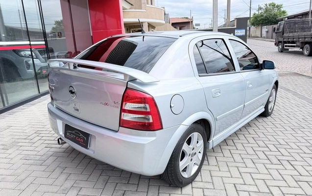 imagem-https://www.socarrao.com.br/sc-vehicle-images-prod/4471248/1793211244327-8607064_0_B_9073f14562.jpeg