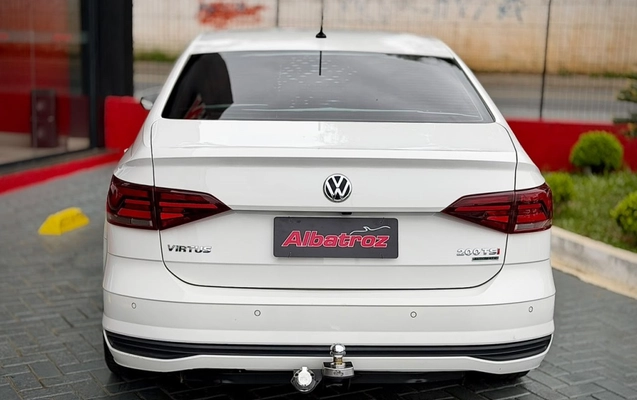 imagem-https://www.socarrao.com.br/sc-vehicle-images-prod/4471258/1793211354852-8_031408.jpg