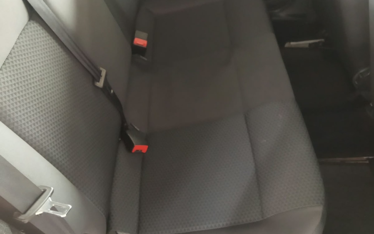 imagem-https://www.socarrao.com.br/sc-vehicle-images-prod/4471261/1793211358131-OTllMDZlNDItYmE1Ni00Mjk0LWI0YTktOTk5ZTFkMjRiODEwLmpwZw.jpg