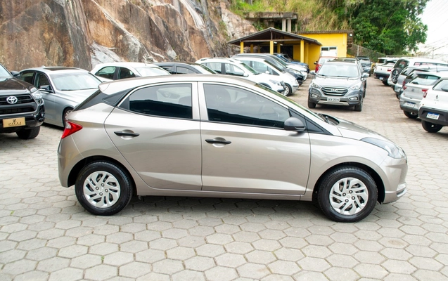 imagem-https://www.socarrao.com.br/sc-vehicle-images-prod/4471366/1793292416980-17deefaa044d4c149d8c3373f586586a_1793211958919.jpg