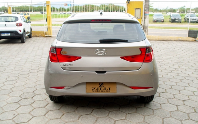 imagem-https://www.socarrao.com.br/sc-vehicle-images-prod/4471366/1793292416983-ce43298e66d0431b99cace53a39d48f8_1793211958926.jpg