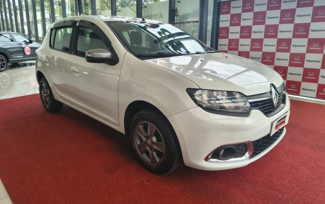 imagem-https://www.socarrao.com.br/sc-vehicle-images-prod/4471554/1793213550643-S5SfWjZMYWaiWRpcup5Y4dZ6x53W1zjT.jpg