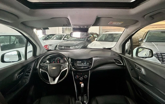 imagem-https://www.socarrao.com.br/sc-vehicle-images-prod/4471624/1793214561776-c365be89830644a5a38795e342186516_1793214112182.jpg