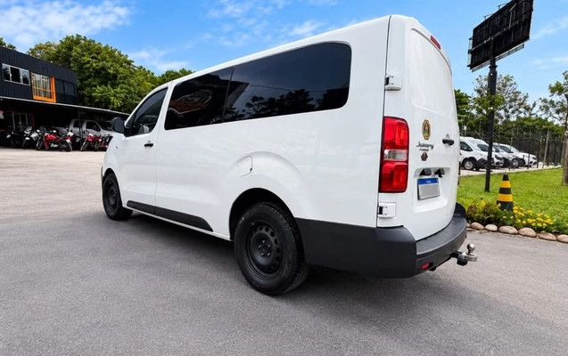 imagem-https://www.socarrao.com.br/sc-vehicle-images-prod/4471663/1793214336184-ODQxNjYzNzg4XzExMTM5NDA2MTEzMzYxNTNfNTg0MTg5OTQ3MTMzMzI3NDk3NV9uLmpwZw.jpg