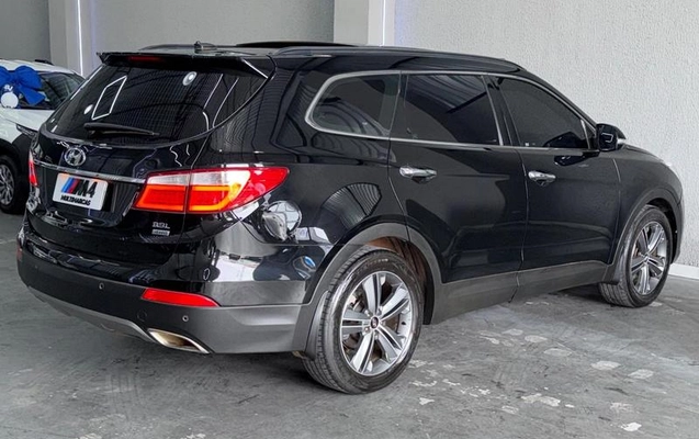 imagem-https://www.socarrao.com.br/sc-vehicle-images-prod/4471874/1793215677410-8615650_7_B_2cf3ada337.jpeg