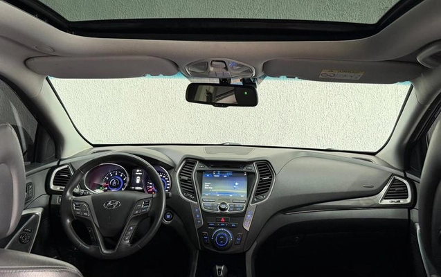 imagem-https://www.socarrao.com.br/sc-vehicle-images-prod/4471874/1793215677422-8615650_14_B_45a0ad4eac.jpeg