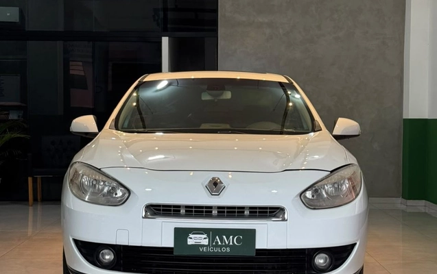 imagem-https://www.socarrao.com.br/sc-vehicle-images-prod/4471904/1793215957314-1322b60a03a340949ec3edaae8bd6de5_1793215883046.jpg