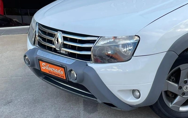imagem-https://www.socarrao.com.br/sc-vehicle-images-prod/4471990/1793216565547-8600067_7_B_34f8a8a6e2.jpeg
