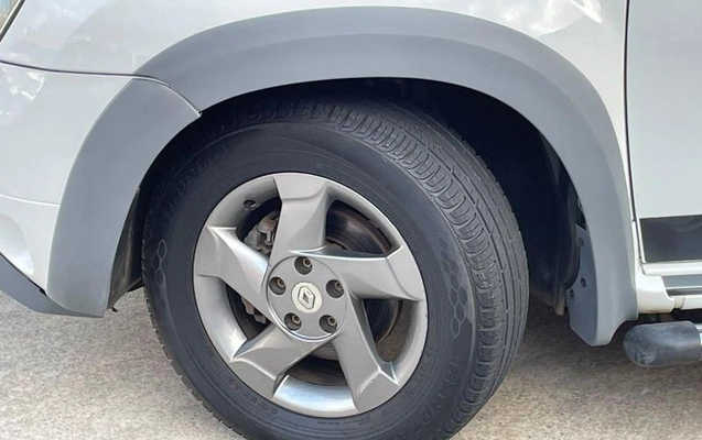 imagem-https://www.socarrao.com.br/sc-vehicle-images-prod/4471990/1793216565549-8600067_0_B_b9ddd46de5.jpeg