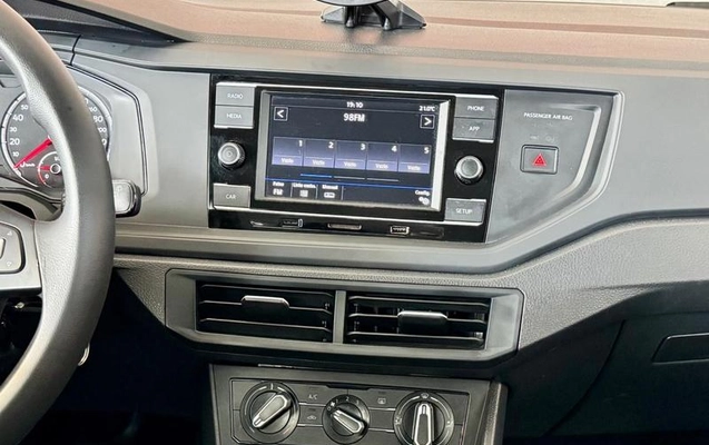 imagem-https://www.socarrao.com.br/sc-vehicle-images-prod/4472010/1793216647600-8553787_12_B_e98650b432.jpeg