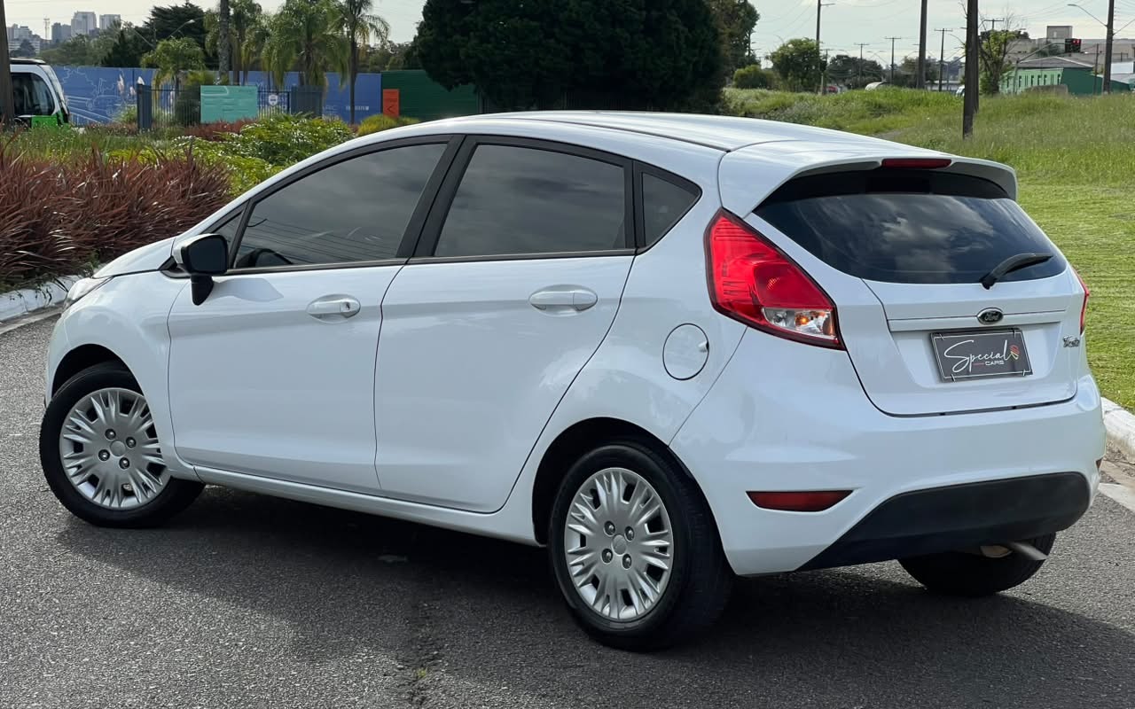 imagem-https://www.socarrao.com.br/sc-vehicle-images-prod/4472081/1793217142188-V2hhdHNBcHAgSW1hZ2UgMjAyNi0xMC0yOCBhdCAxNi4wOS4zNi5qcGVn.jpeg