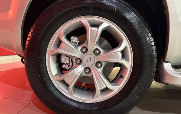 imagem-https://www.socarrao.com.br/sc-vehicle-images-prod/4472137/1793217529933-e522818d-ac84-4567-9ae9-623b488cfd21.jpg
