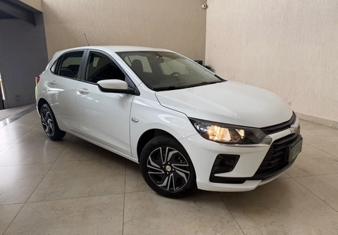 Chevrolet Onix 2026 Branco — foto 1 de 3
