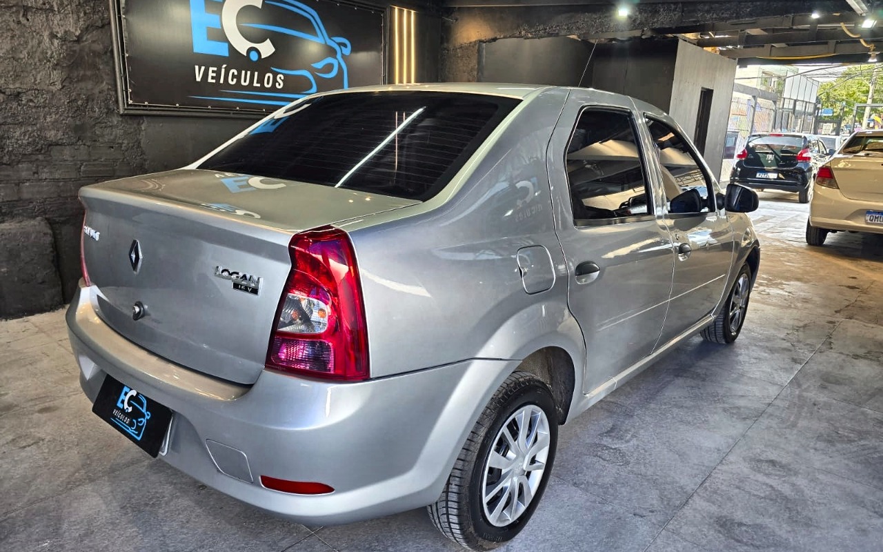 imagem-https://www.socarrao.com.br/sc-vehicle-images-prod/4472291/1793218552517-V2hhdHNBcHAgSW1hZ2UgMjAyNi0xMC0yOCBhdCAxMS4xNi4xNSAoMykuanBlZw.jpeg