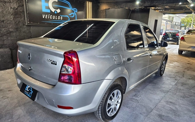 imagem-https://www.socarrao.com.br/sc-vehicle-images-prod/4472291/1793218552517-V2hhdHNBcHAgSW1hZ2UgMjAyNi0xMC0yOCBhdCAxMS4xNi4xNSAoMykuanBlZw.jpeg