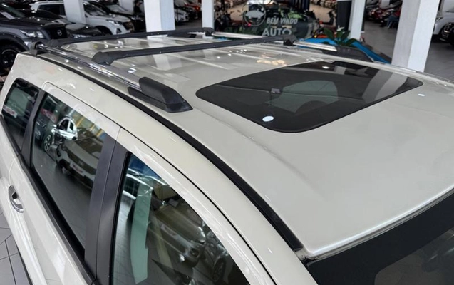 imagem-https://www.socarrao.com.br/sc-vehicle-images-prod/4472464/1793222059251-8616035_22_B_f8b3f53917.jpeg