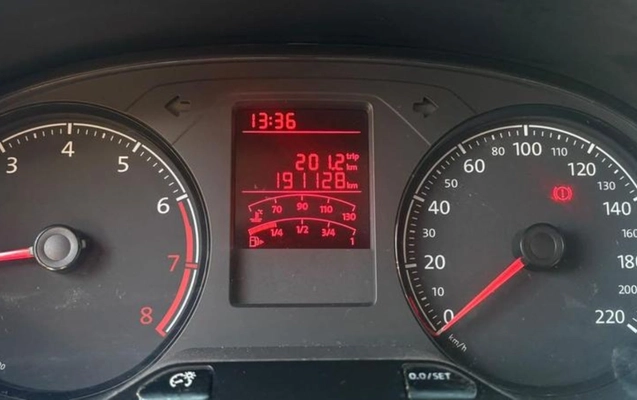 imagem-https://www.socarrao.com.br/sc-vehicle-images-prod/4472528/1793220033672-RkNfMzkzOV84NDU1MzY5XzFfVl83OTdiYWQyYWMyLmpwZWc.jpeg
