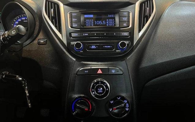 imagem-https://www.socarrao.com.br/sc-vehicle-images-prod/4472539/1793220098875-8608660_14_B_b19ca4ef2b.jpeg