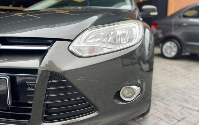 imagem-https://www.socarrao.com.br/sc-vehicle-images-prod/4472550/1793304811905-8572642_3_B_02e5c70558.jpeg