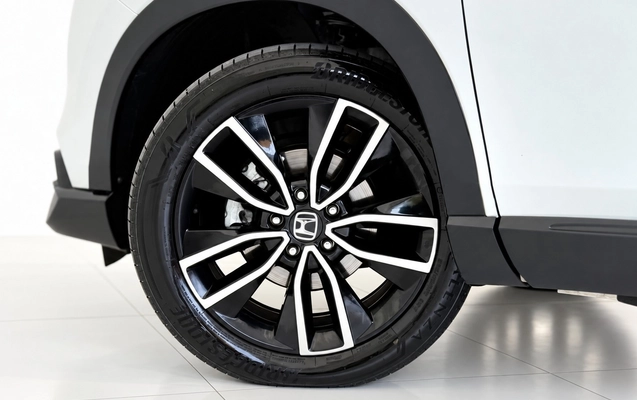 imagem-https://www.socarrao.com.br/sc-vehicle-images-prod/4472621/1793220729925-6b30933e-080d-4eba-8ea3-eaa9cd7b78de.jpg