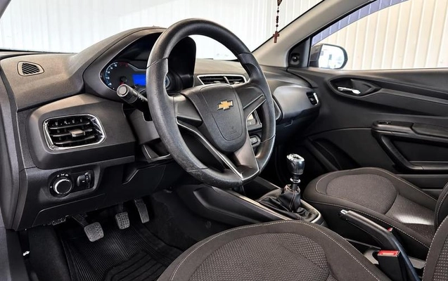 imagem-https://www.socarrao.com.br/sc-vehicle-images-prod/4472644/1793220948928-8610284_7_B_16be232713.jpeg