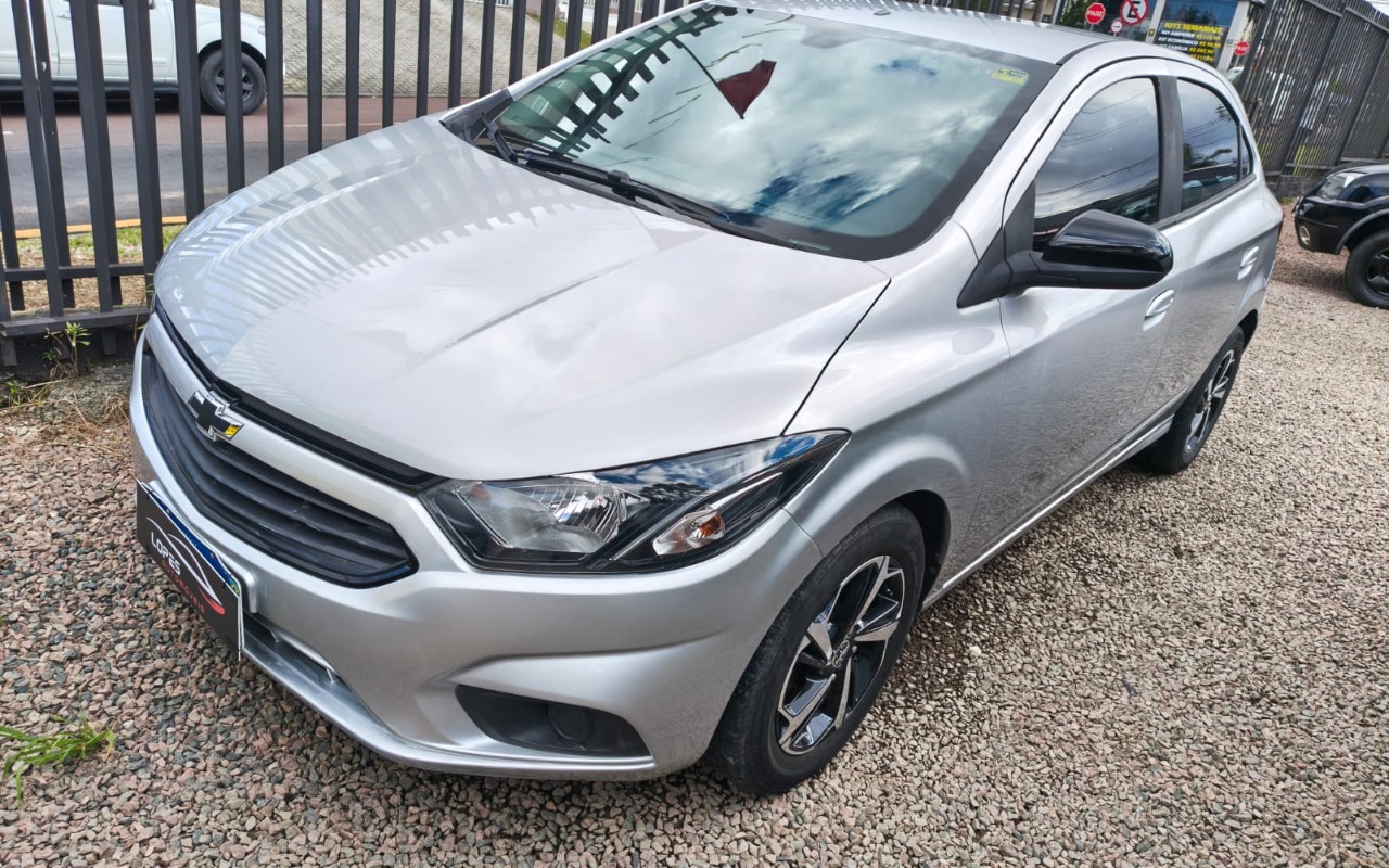imagem-https://www.socarrao.com.br/sc-vehicle-images-prod/4472673/1793221276553-V2hhdHNBcHAgSW1hZ2UgMjAyNi0xMC0yNiBhdCAxNC4xMS4zOSAoMykuanBlZw.jpeg
