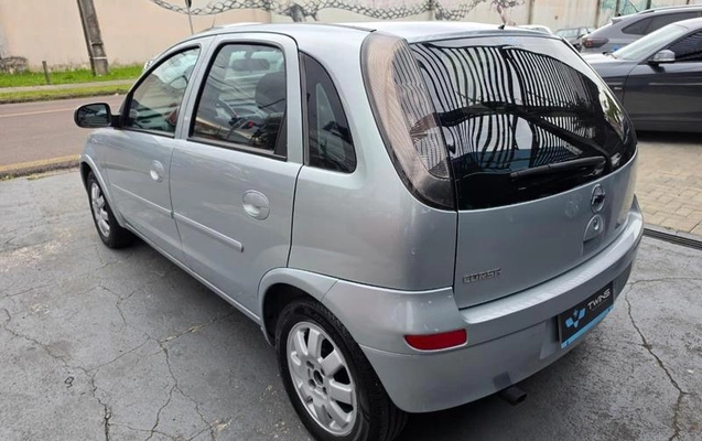 imagem-https://www.socarrao.com.br/sc-vehicle-images-prod/4472674/1793221299239-8533836_6_B_a79799932e.jpeg