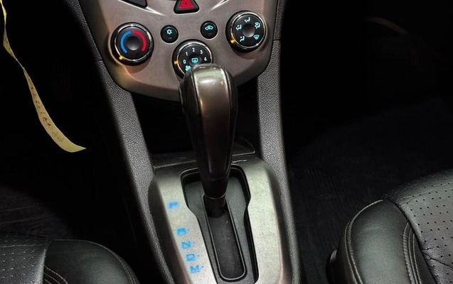 imagem-https://www.socarrao.com.br/sc-vehicle-images-prod/4472675/1793221300740-8609219_10_B_802e03f89e.jpeg